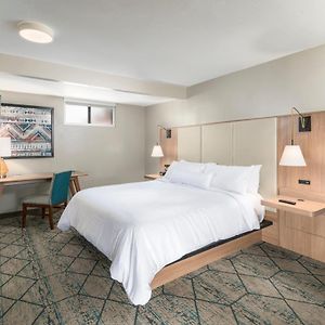 King Room Mobility accessible